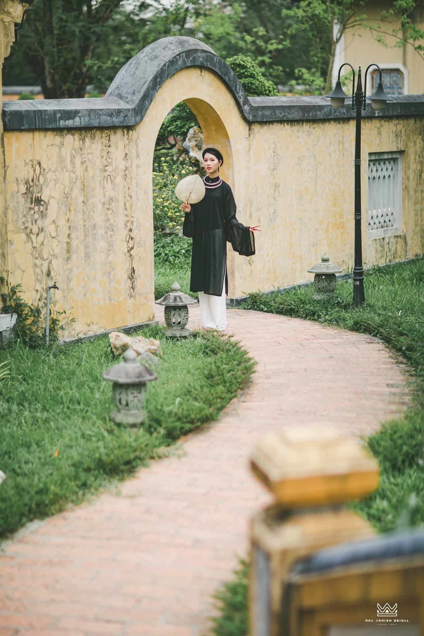 Áo Tấc Vải Lụa Màu Đen (3) Áo Tấc Vải Lụa Màu Đen