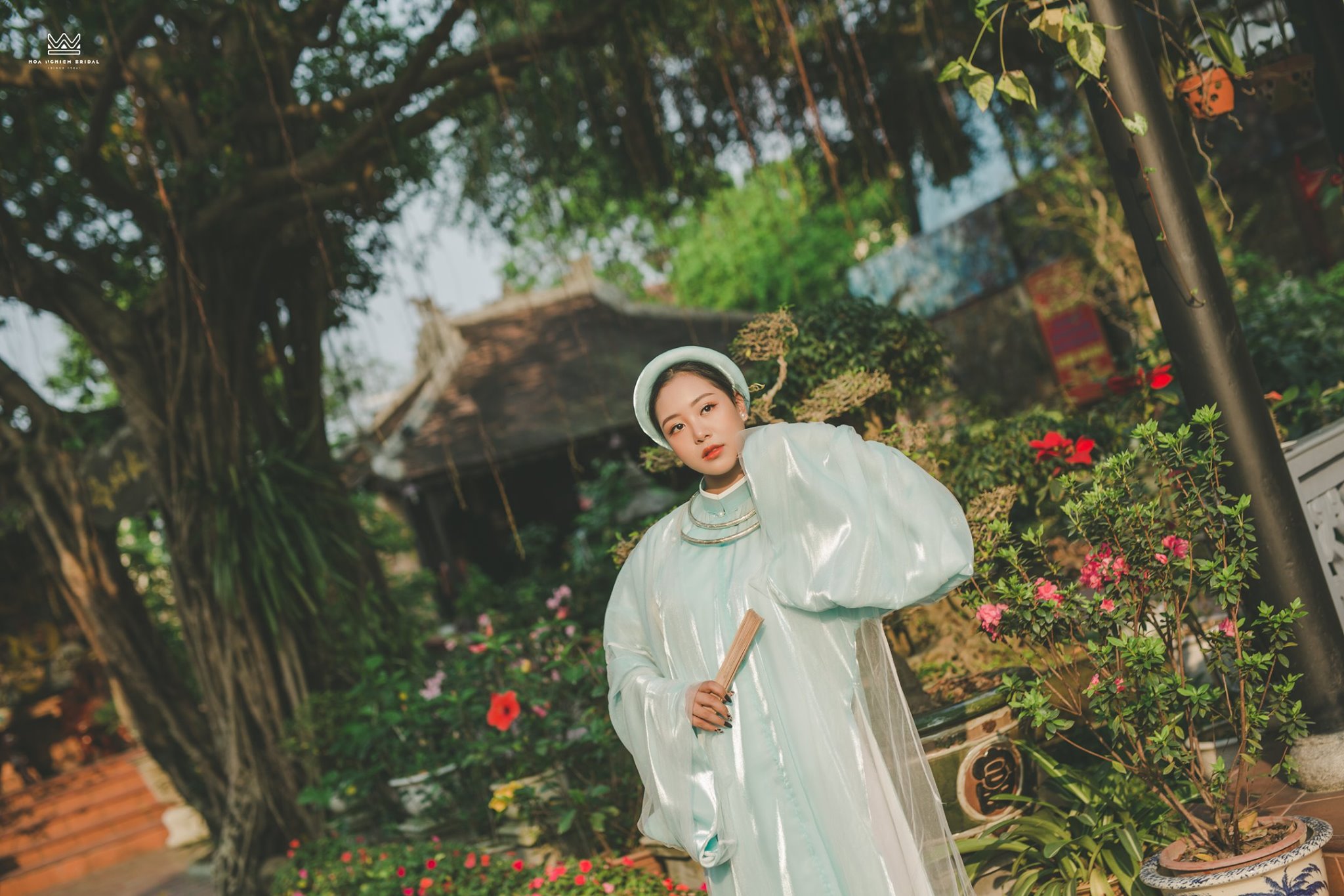 Áo Tấc Vải Tơ Màu Xanh Dương 3 Áo Tấc Vải Tơ Màu Xanh Dương