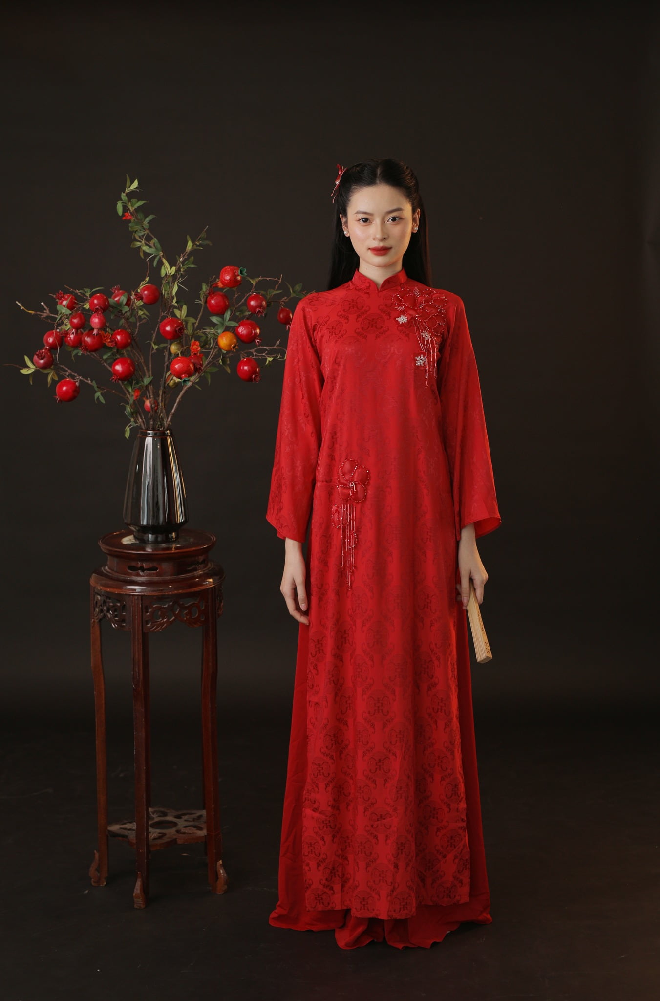 Áo Dài Thiết Kế Màu Đỏ