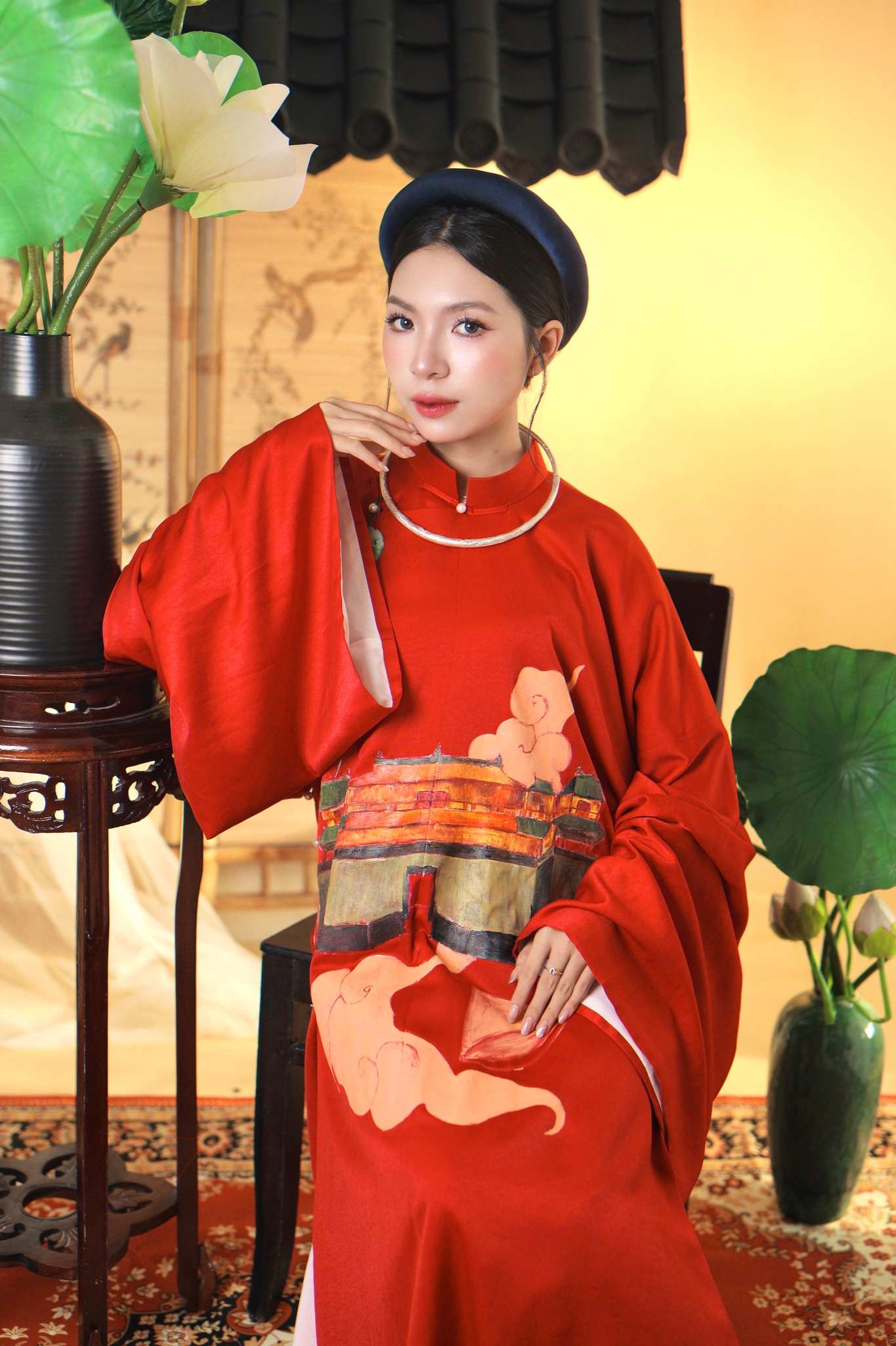 Áo Tấc Vải Lụa Nhiều Màu Vẽ Tay Hoạ Tiết Hoa Lá