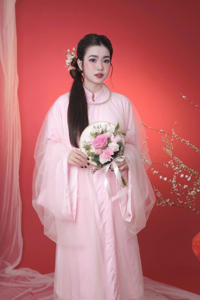 Tìm hiểu chi tiết về Áo tấc truyền thống Việt Nam Tìm hiểu chi tiết về Áo tấc truyền thống Việt Nam