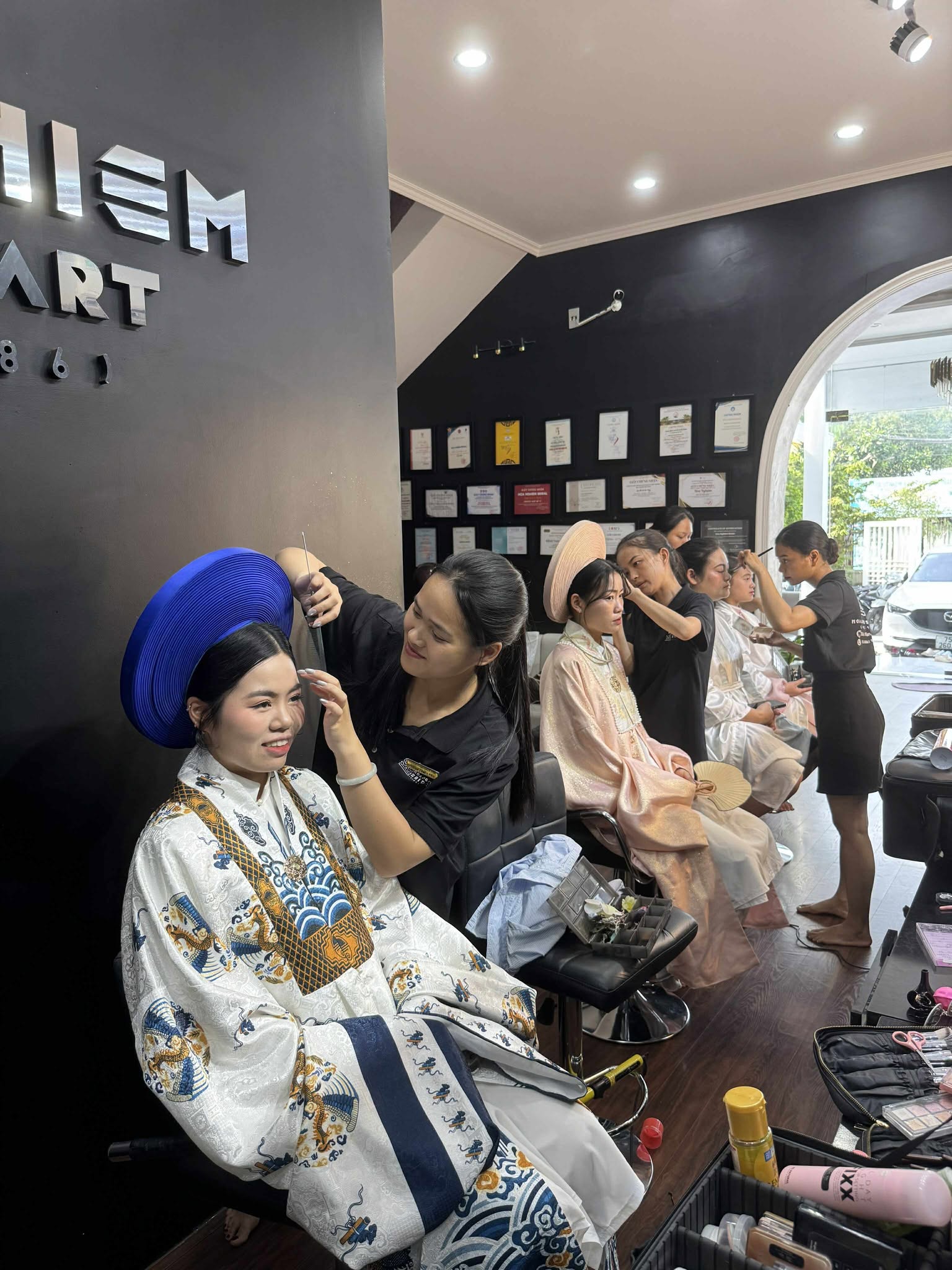 Makeup Cổ trang ở Huế