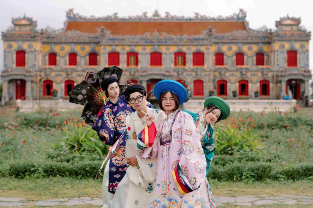 Bảng giá vé tham quan các di tích Huế mới nhất [Cập nhật 2026]