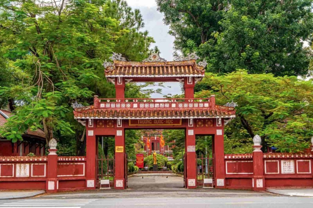 Huế - Thành phố di sản và kinh đô văn hóa với truyền thống hiếu học ngàn đời của người Việt