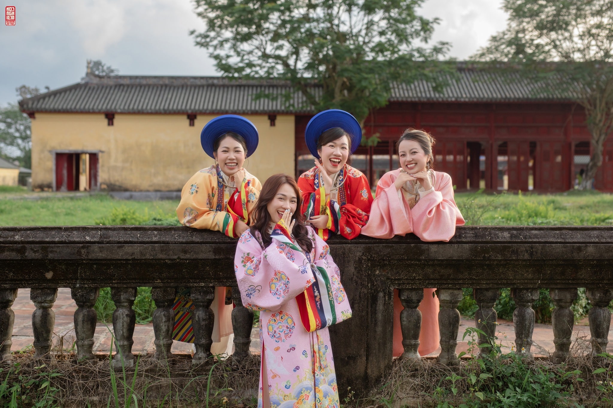 Quay phim và chụp ảnh Cổ Phục, Áo dài