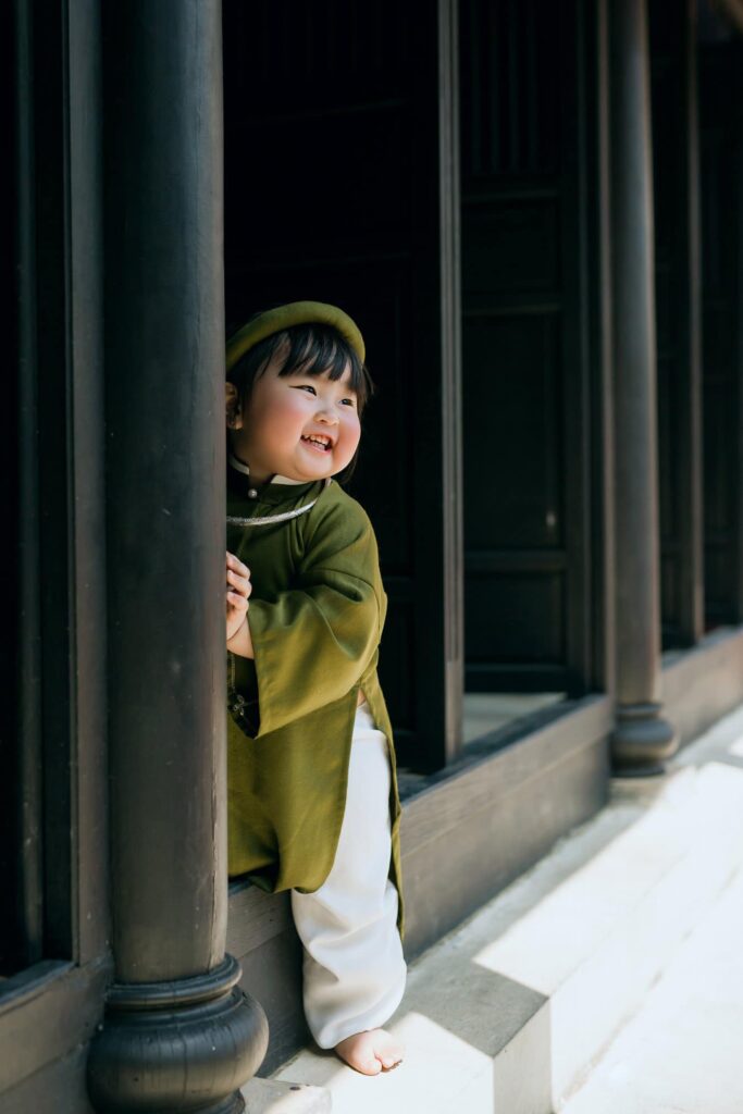 Cổ phục cho em bé của Hoa Nghiêm Việt Phục cực kỳ đáng yêu Cổ phục cho em bé của Hoa Nghiêm Việt Phục cực kỳ đáng yêu