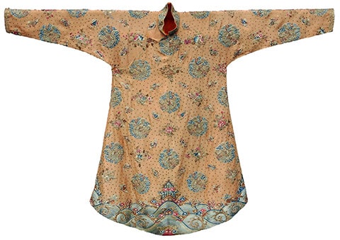 Hoàng bào của vua, mặc lúc thiết thường triều