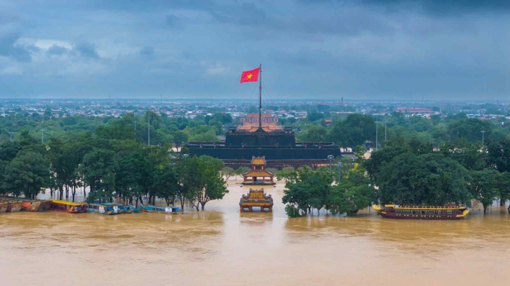 Những trăn trở sau trận lụt lịch sử tại Huế những ngày cuối tháng 10 năm 2025