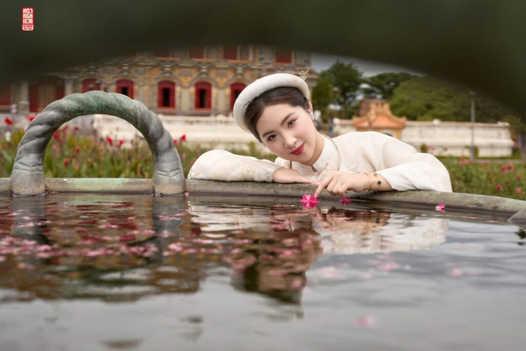 Trải nghiệm mặc Cổ phục tại Huế cho GenZ