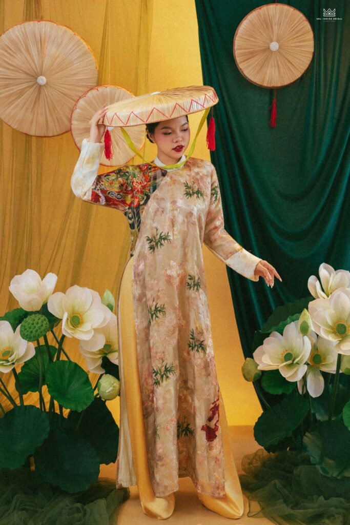 Việt phục và GenZ là đại diện cho truyền thống và hiện đại