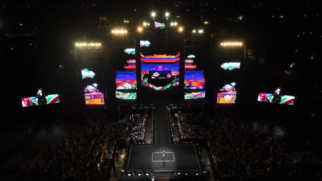 Mega Booming 2025 Bữa tiệc âm nhạc bùng nổ giữa lòng Cố đô Huế những ngày cuối năm