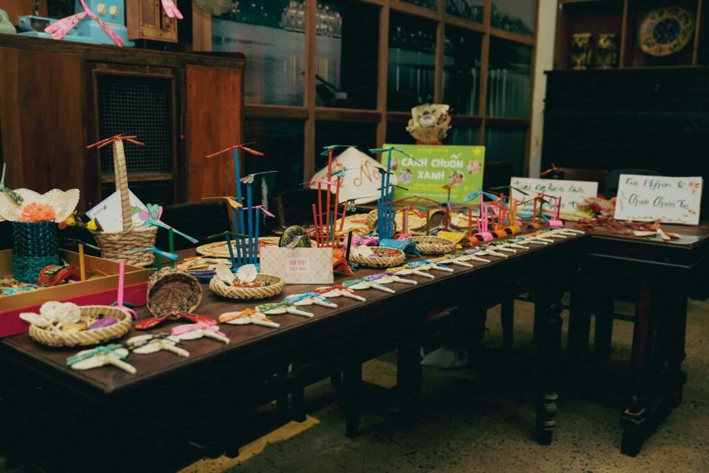 Các mặt hàng, sản phẩm trưng bày tại sự kiện