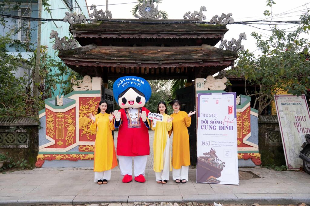 Talkshow Đời sống cung đình Huế - Những giai thoại giữa lòng Cố đô diễn ra tại Ngự Hà Viên