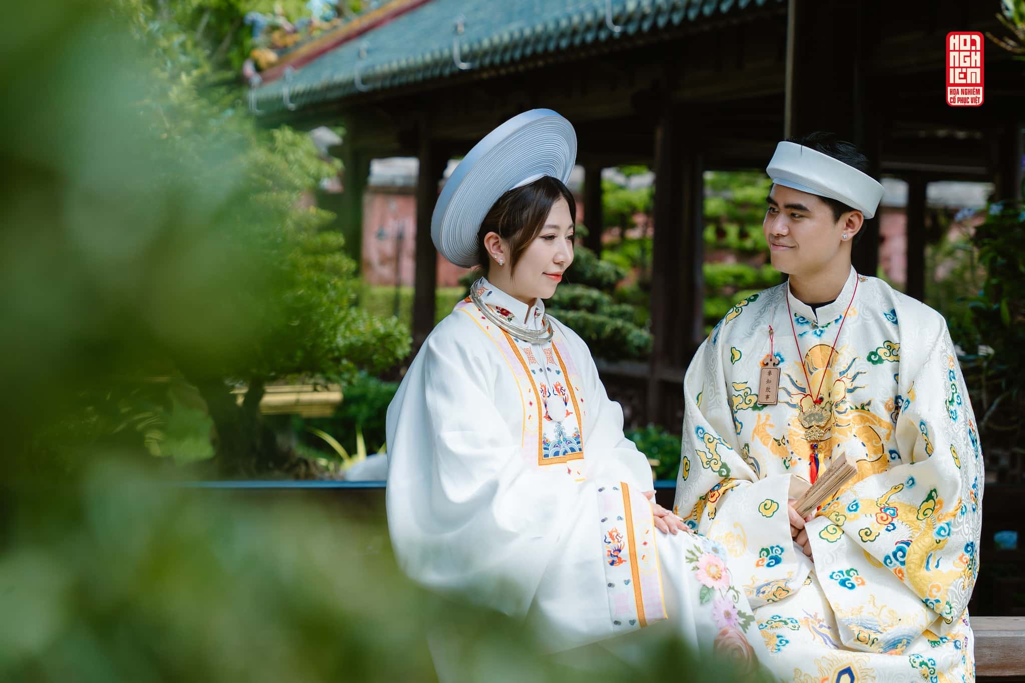 Khoảnh khắc cặp đôi trong cổ phục áo Tấc – Nhật Bình Bạch Lam Kim Duyên