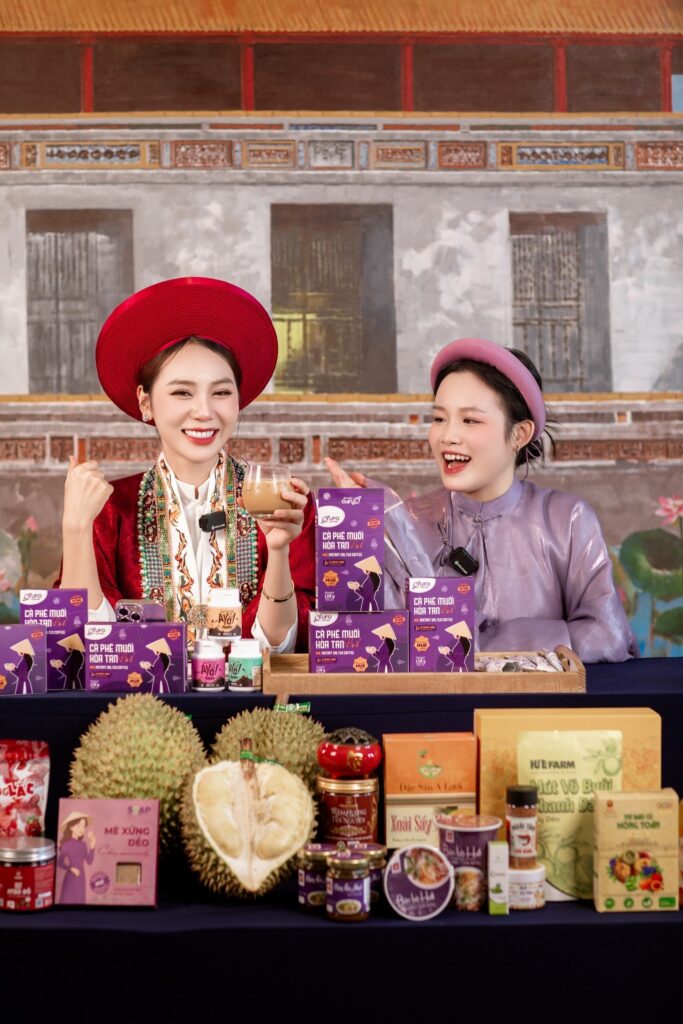 Ứng dụng Cổ Phục Việt trong đời sống hiện đại