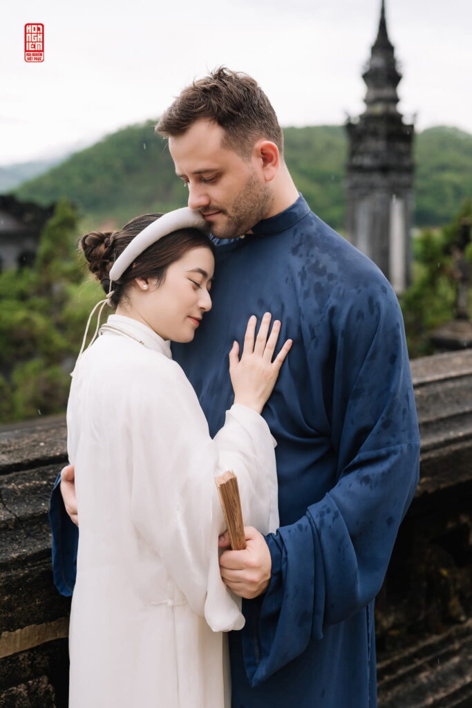 Bạn bè quốc tế yêu mến Cổ phục và Áo dài Việt Nam Bạn bè quốc tế yêu mến Cổ phục và Áo dài Việt Nam