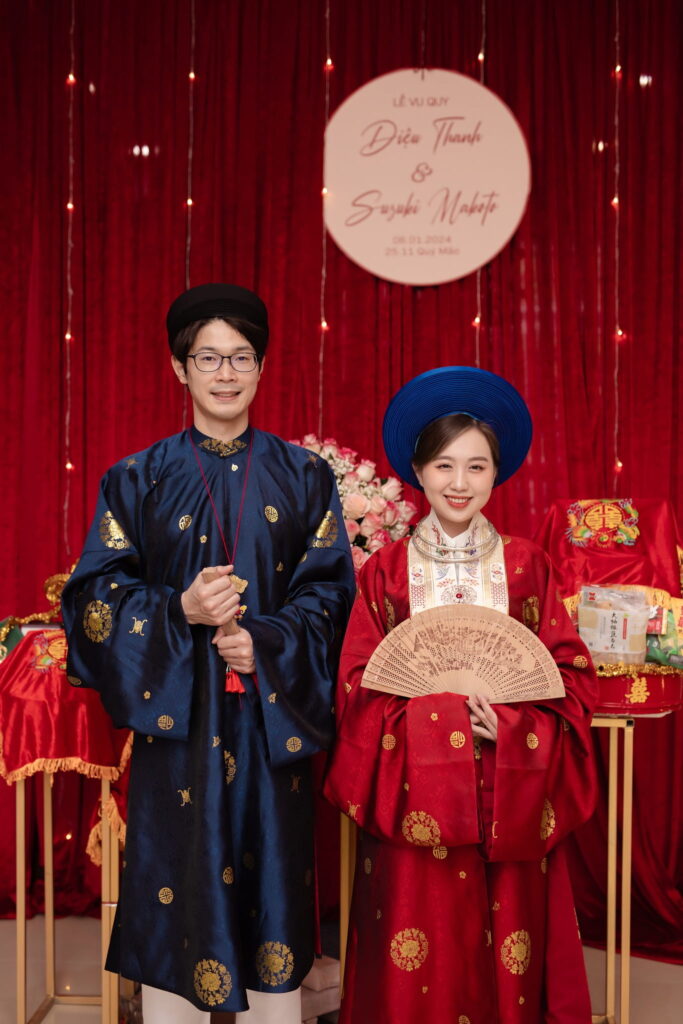 Cặp đôi dâu rể Việt - Nhật tin tưởng lựa chọn Cổ phục của Hoa Nghiêm Việt Phục cho ngày trọng đại của mình Cặp đôi dâu rể Việt - Nhật tin tưởng lựa chọn Cổ phục của Hoa Nghiêm Việt Phục cho ngày trọng đại của mình