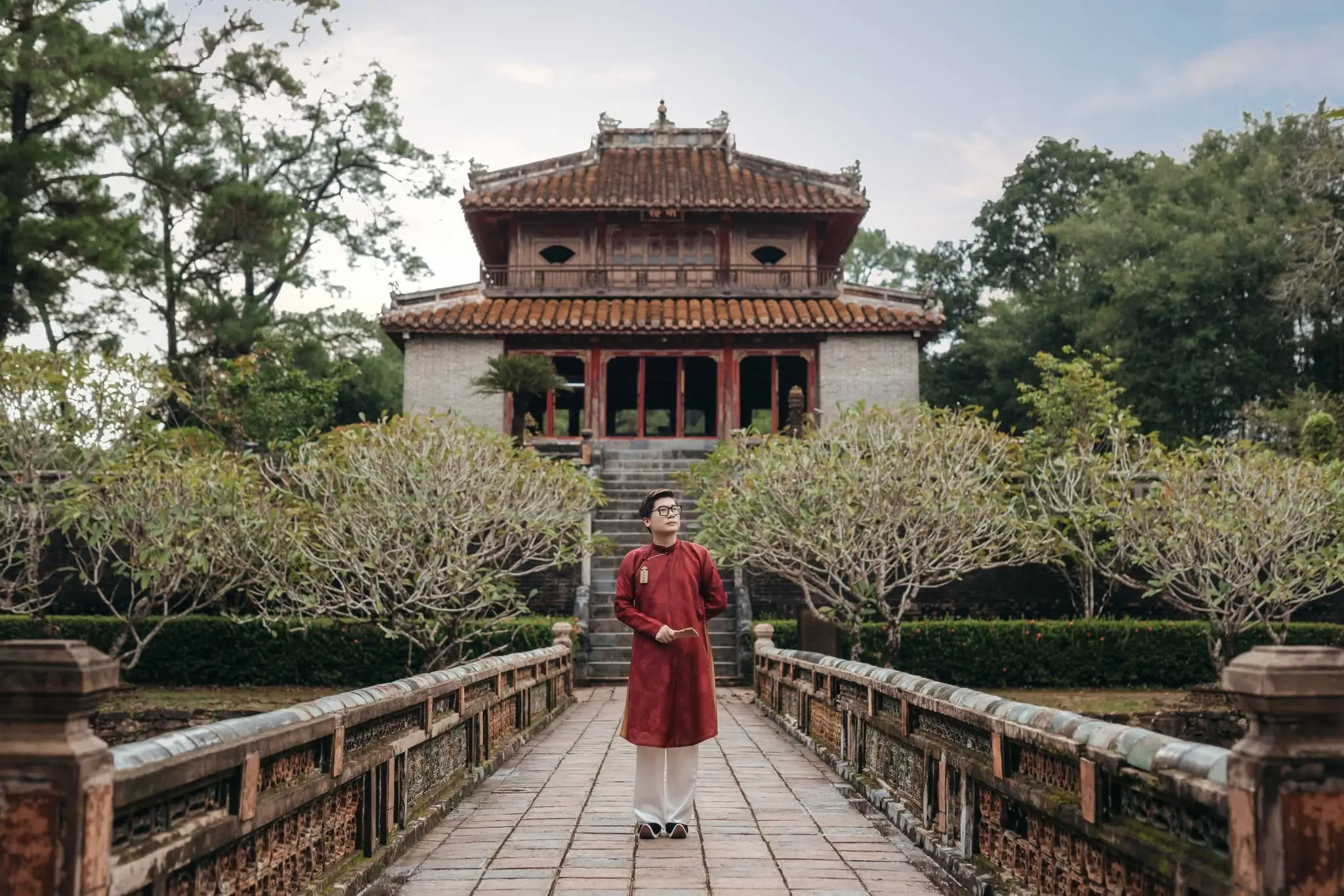 Áo Ngũ Thân nam - Việt phục đỏ trầm phong cách Huế (11)