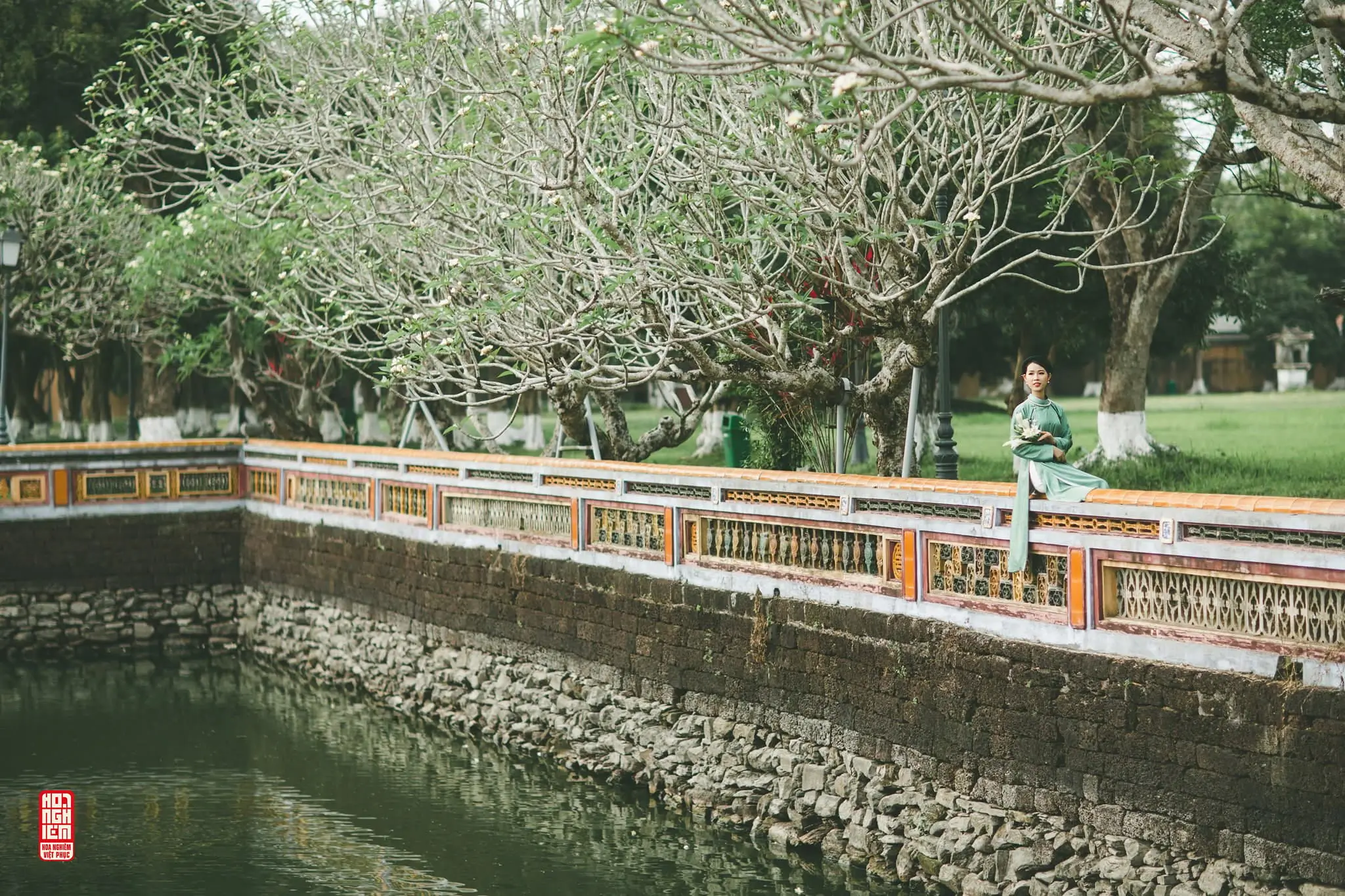 Áo Ngũ Thân nữ xanh ngọc - Bạch Ly (2)