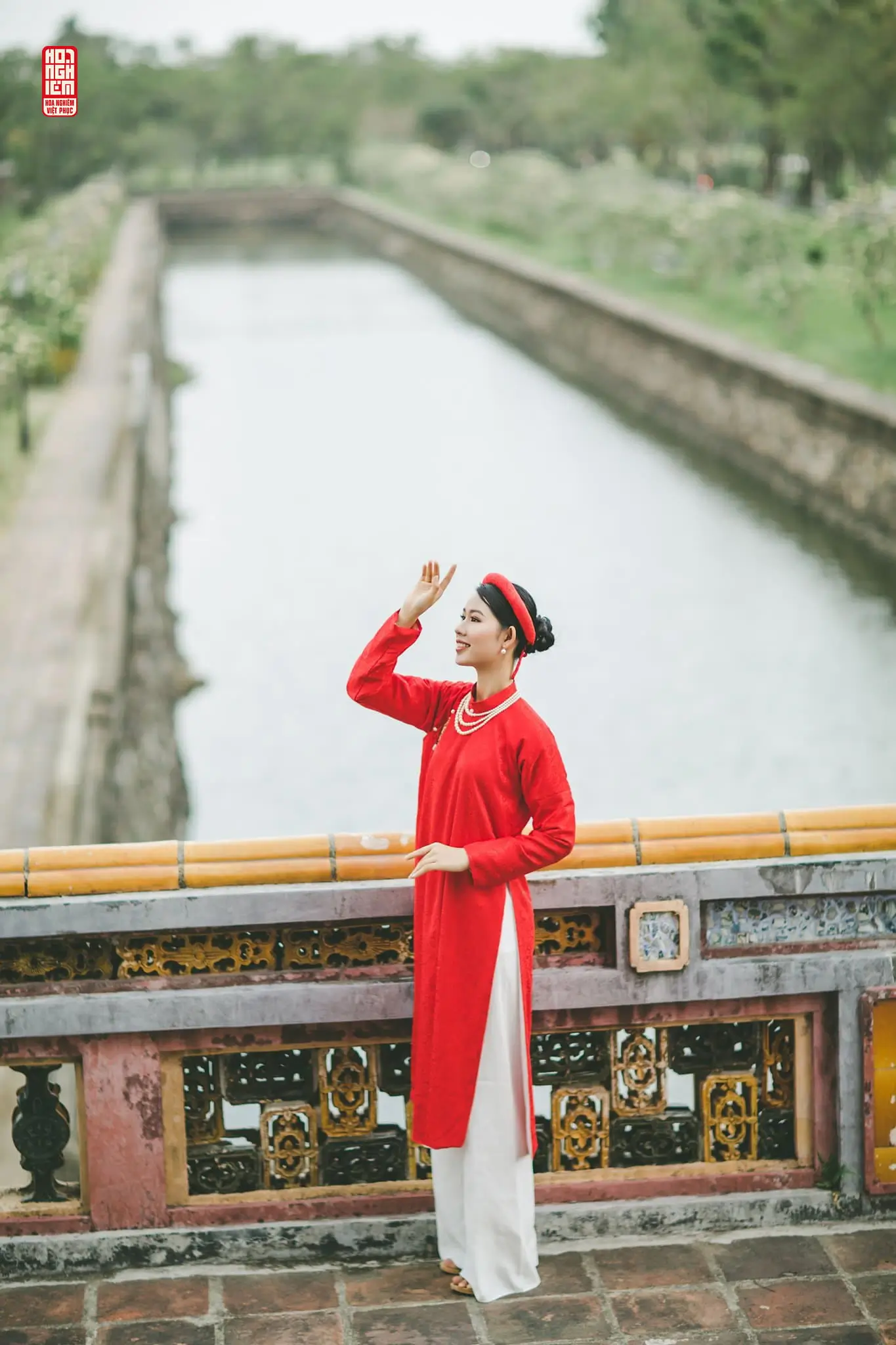 Áo Ngũ thân đỏ truyền thống - Hồng Vân (3)