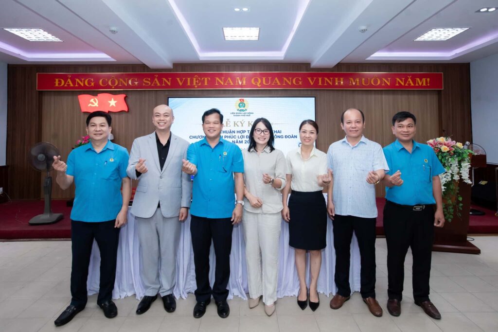 Công ty Hoa Nghiêm đồng hành cộng đồng địa phương thông qua các hoạt động xã hội và chương trình phúc lợi dành cho người lao động tại Huế.