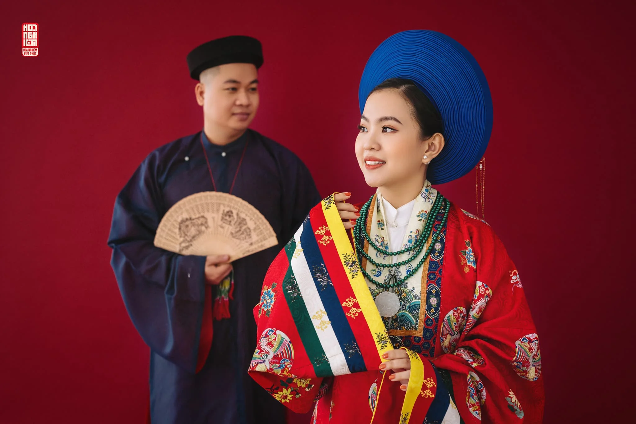 Set Việt phục gia đình - Nhật Bình đỏ phối áo Tấc xanh than (6)