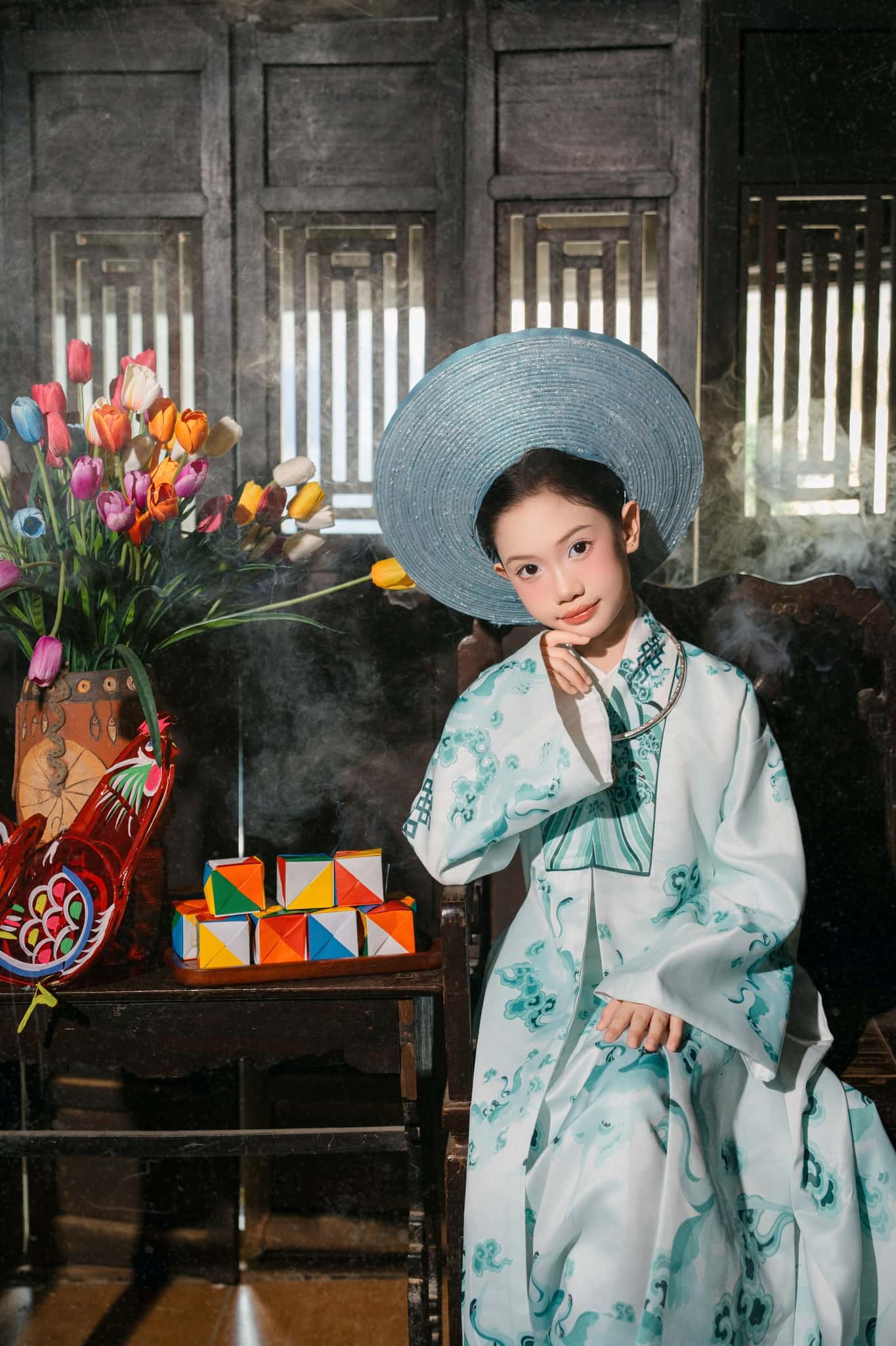 Việt phục trẻ em cách tân - Nhật Bình xanh ngọc nhạt họa tiết hạc vân mây
